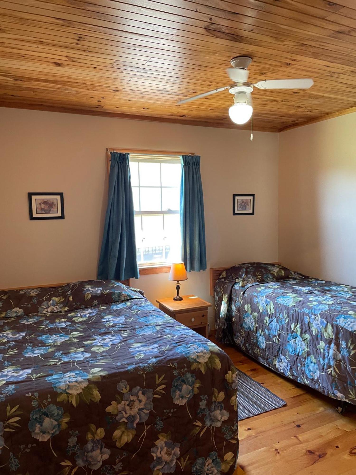 Fairways Cottages Cavendish Extérieur photo