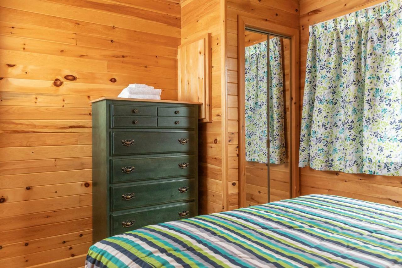 Fairways Cottages Cavendish Extérieur photo